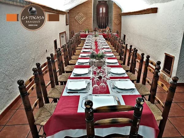 Braseria La Tinaja