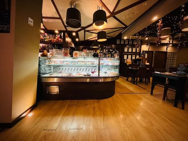 Chiccas Restaurant