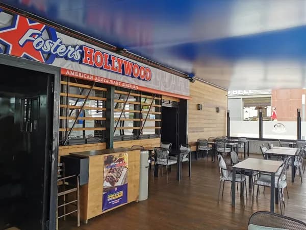 Foster's Hollywood