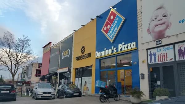 Domino's Pizza